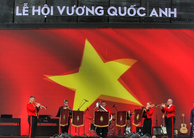 Khai mạc Lễ hội Vương quốc Anh tại Hà Nội: Thu hút nhiều du khách  - ảnh 2