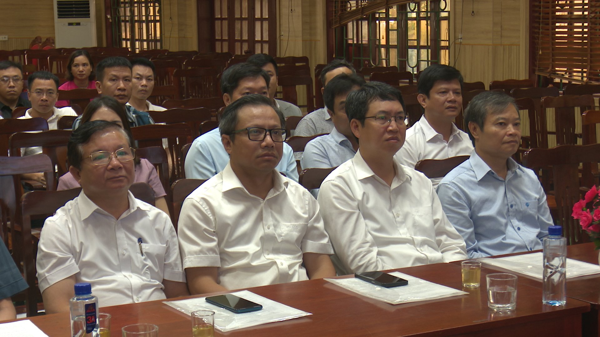 Khởi công công trình xây dựng hạ tầng kỹ thuật khu tái định cư đường Vành đai 4 - ảnh 2