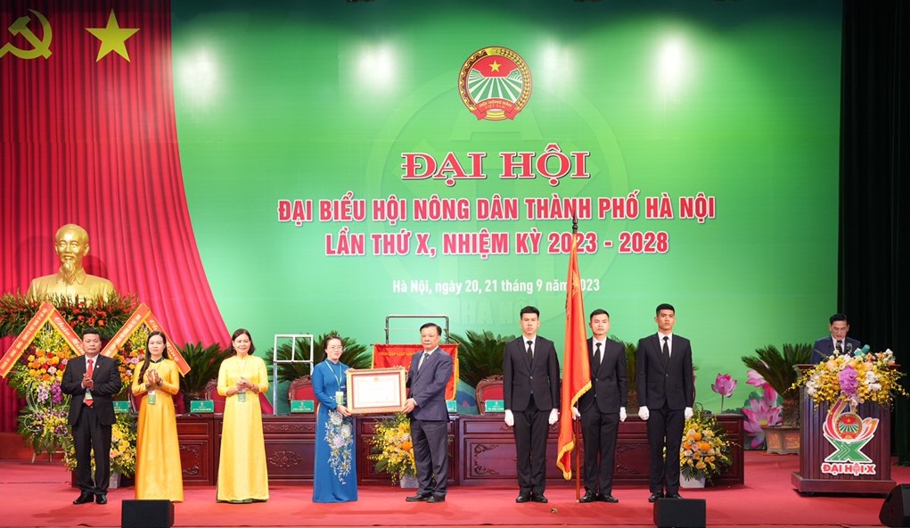 Vị thế chính trị của giai cấp nông dân và Hội Nông dân ngày càng được nâng cao - ảnh 1