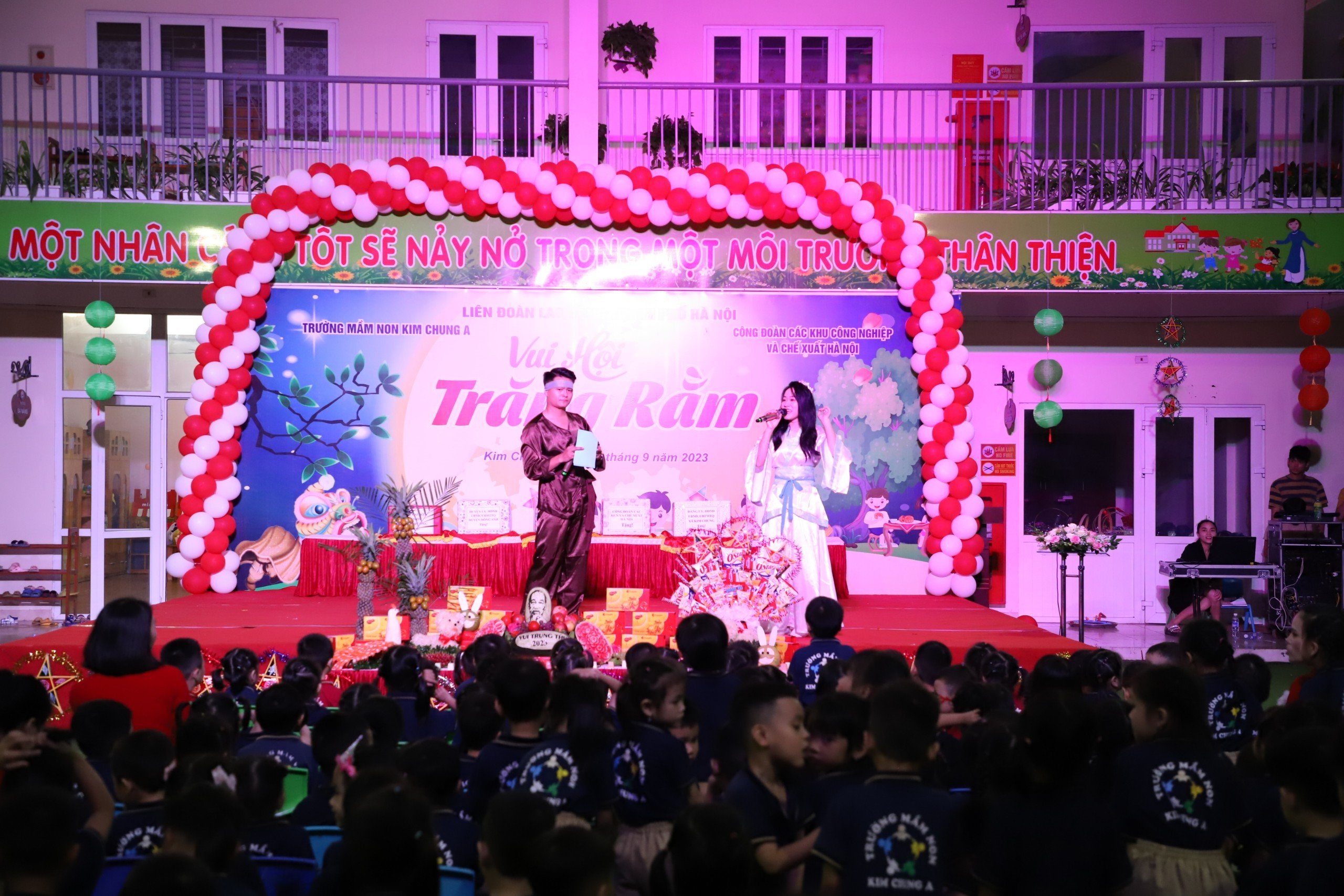 Trung thu ấm áp cho con công nhân Khu công nghiệp chế xuất Hà Nội - ảnh 2