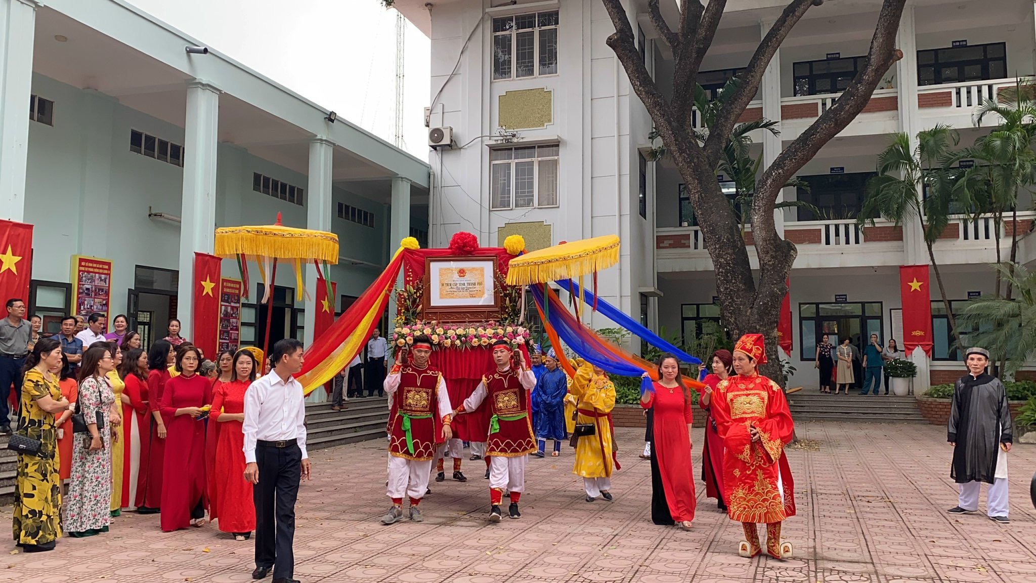 Miếu Bản làng Giang Cao xã Bát Tràng được công nhận di tích lịch sử cấp Thành phố - ảnh 5