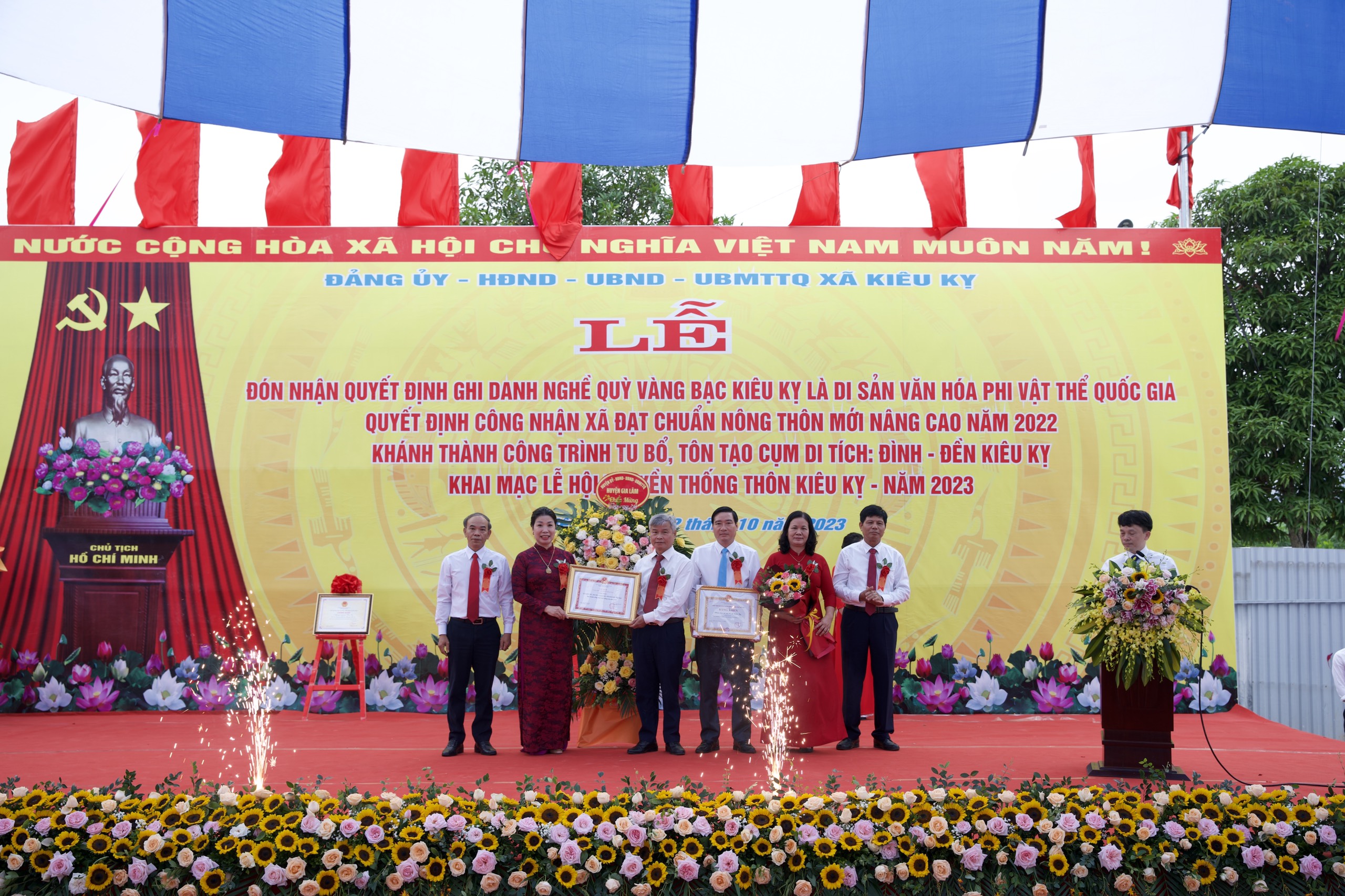 Nghề quỳ, vàng bạc Kiêu Kỵ là Di sản văn hóa phi vật thể Quốc gia - ảnh 1