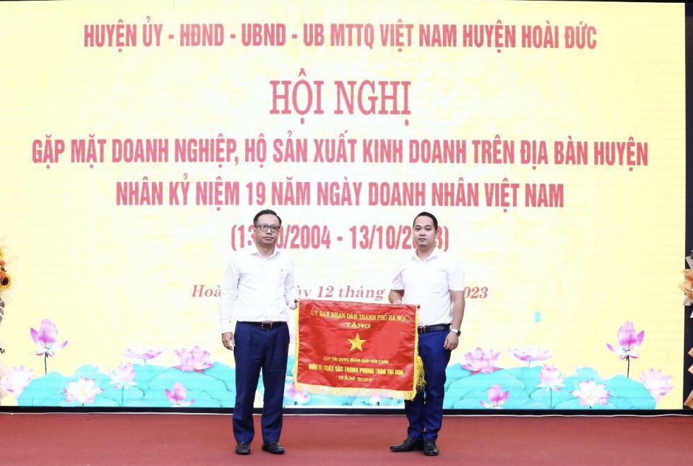 Tôn vinh các doanh nghiệp tiêu biểu - ảnh 1