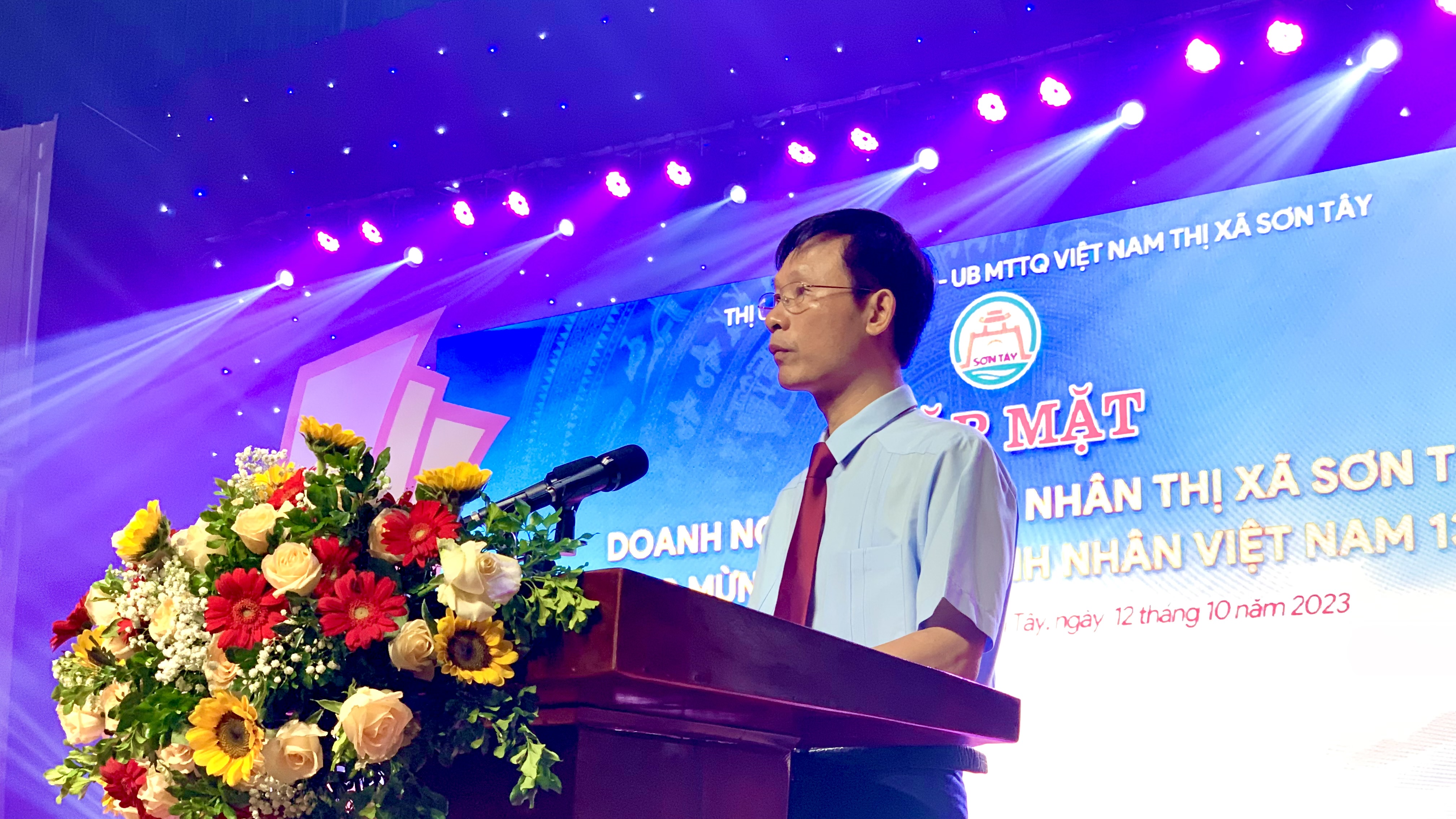 Sơn Tây tạo mọi điều kiện tốt nhất để các doanh nghiệp an tâm đầu tư, phát triển - ảnh 1