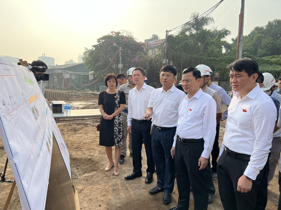 Công tác giải phóng mặt bằng công trình trọng điểm còn nhiều vướng mắc - ảnh 1