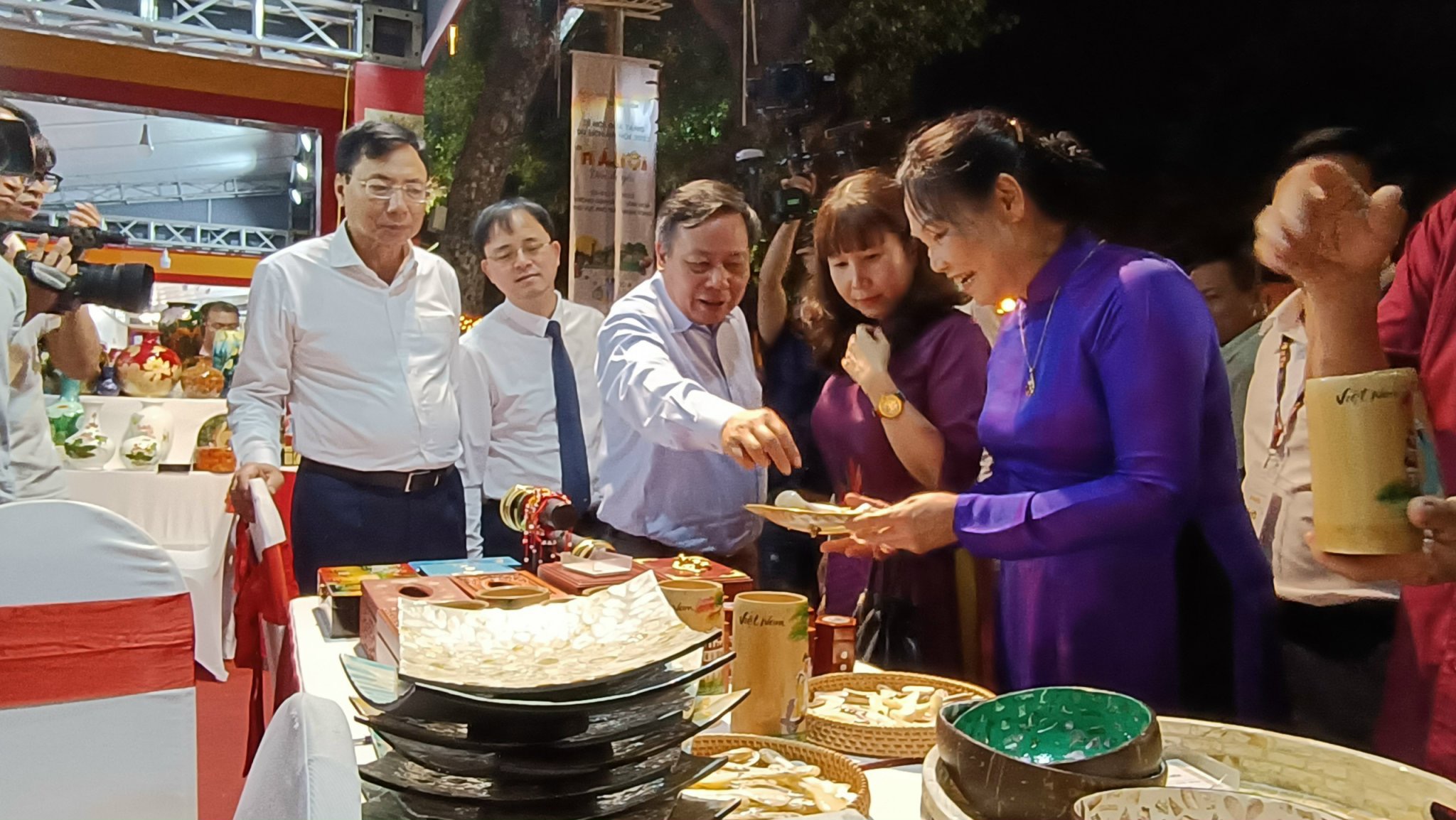 70 gian hàng tham gia Lễ hội Quà tặng Du lịch Hà Nội 2023 - ảnh 7