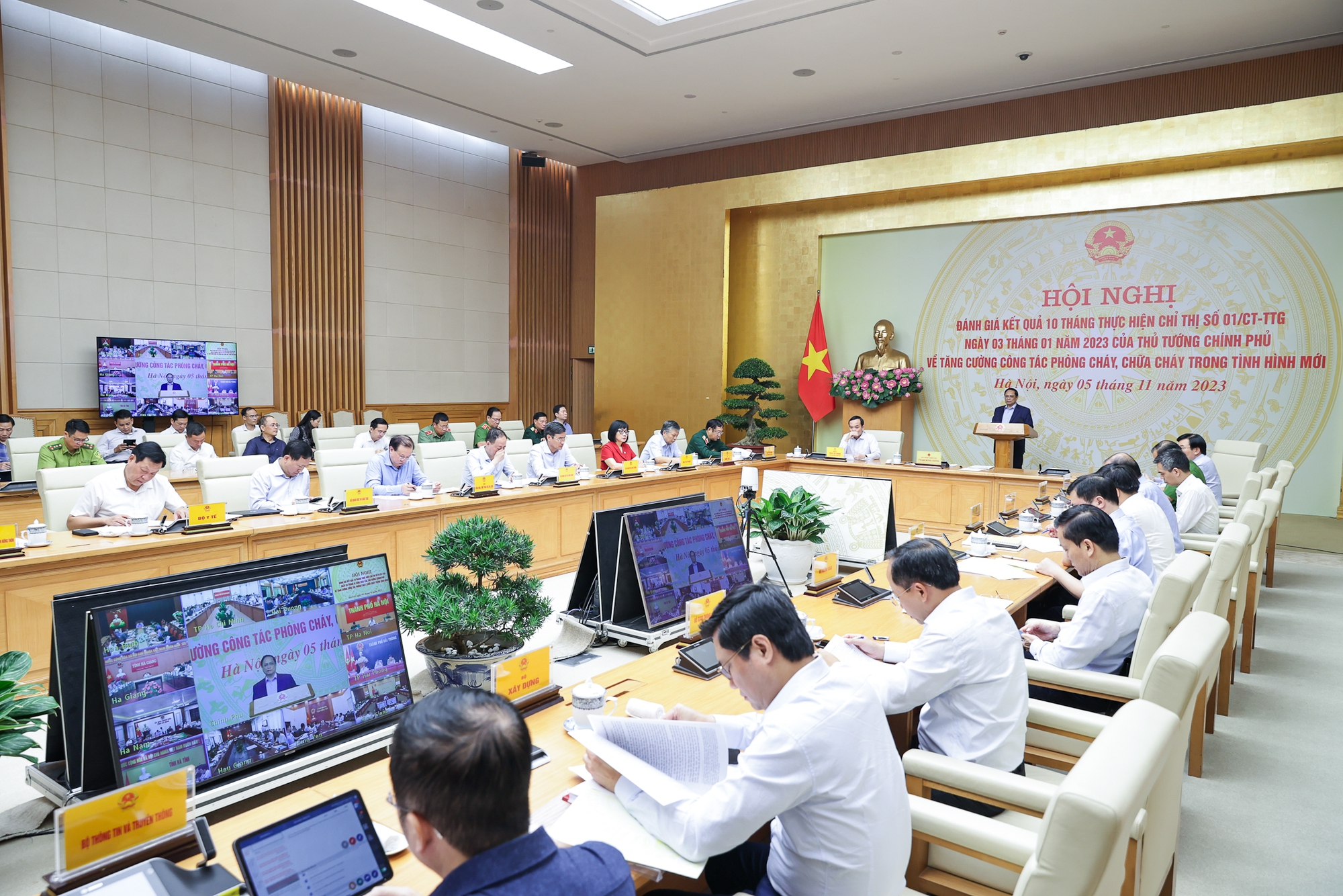 Tiếp tục tổng rà soát các chung cư, nhà ở nhiều căn hộ, cơ sở cho thuê trọ có mật độ người ở cao - ảnh 5