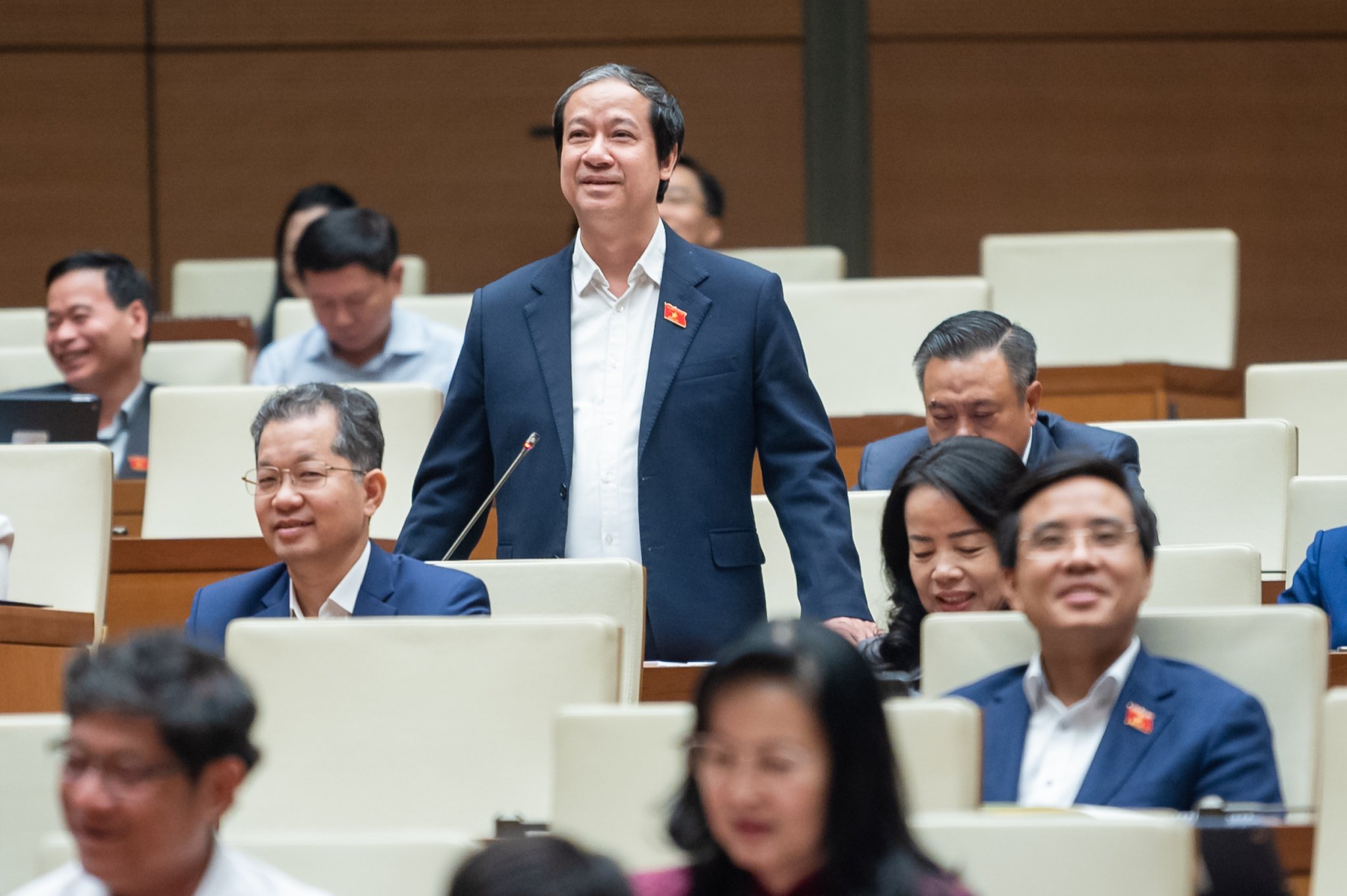 Đại biểu Quốc hội đề nghị trả lại sự trong sạch cho môi trường dạy thêm, học thêm - ảnh 2