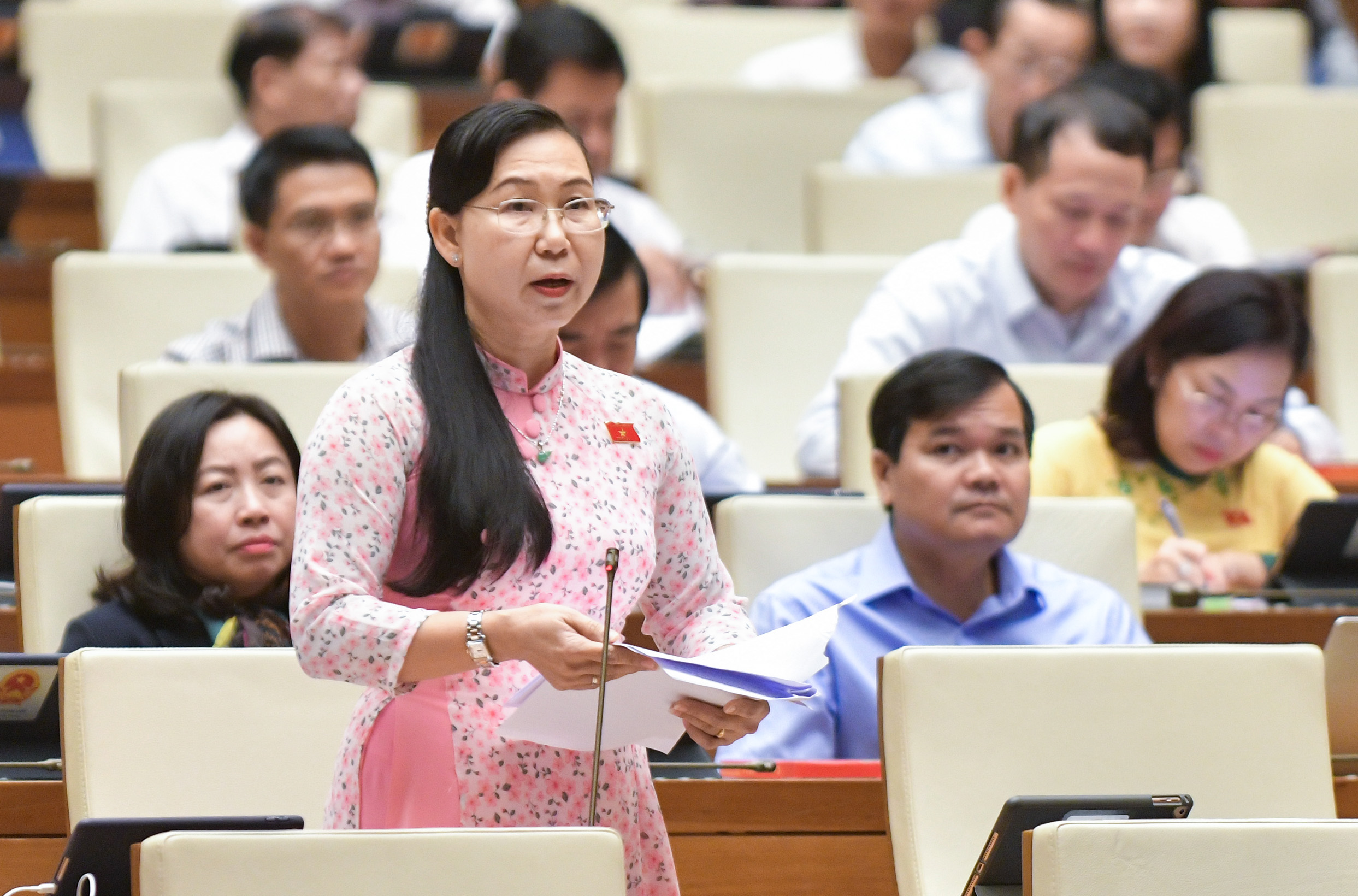 Có hiện tượng tham gia đấu giá để phô trương thanh thế, lũng đoạn thị trường - ảnh 2