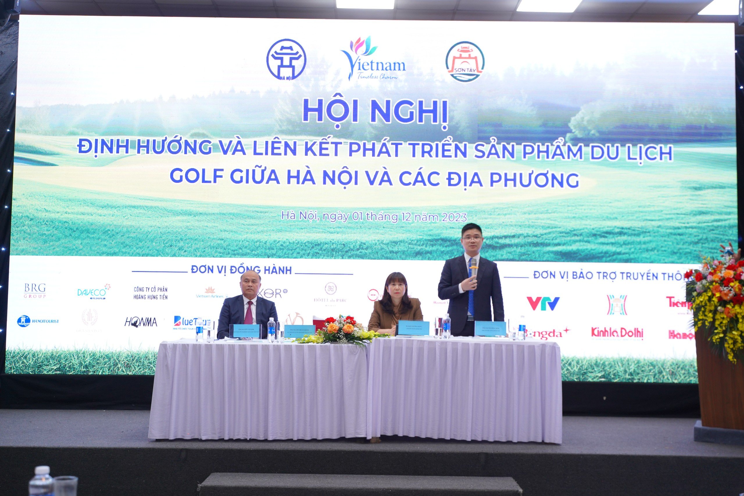 Hà Nội tăng cường phối hợp các địa phương để thúc đẩy sản phẩm du lịch golf - ảnh 2