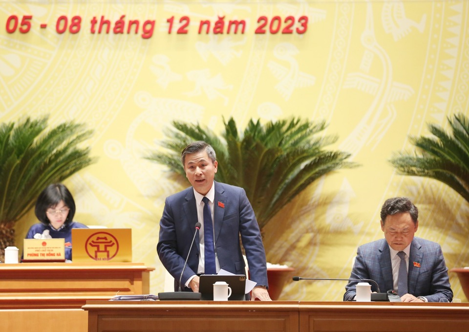 Tìm giải pháp tháo gỡ tình trạng gây ùn tắc giao thông ở Thành phố - ảnh 2