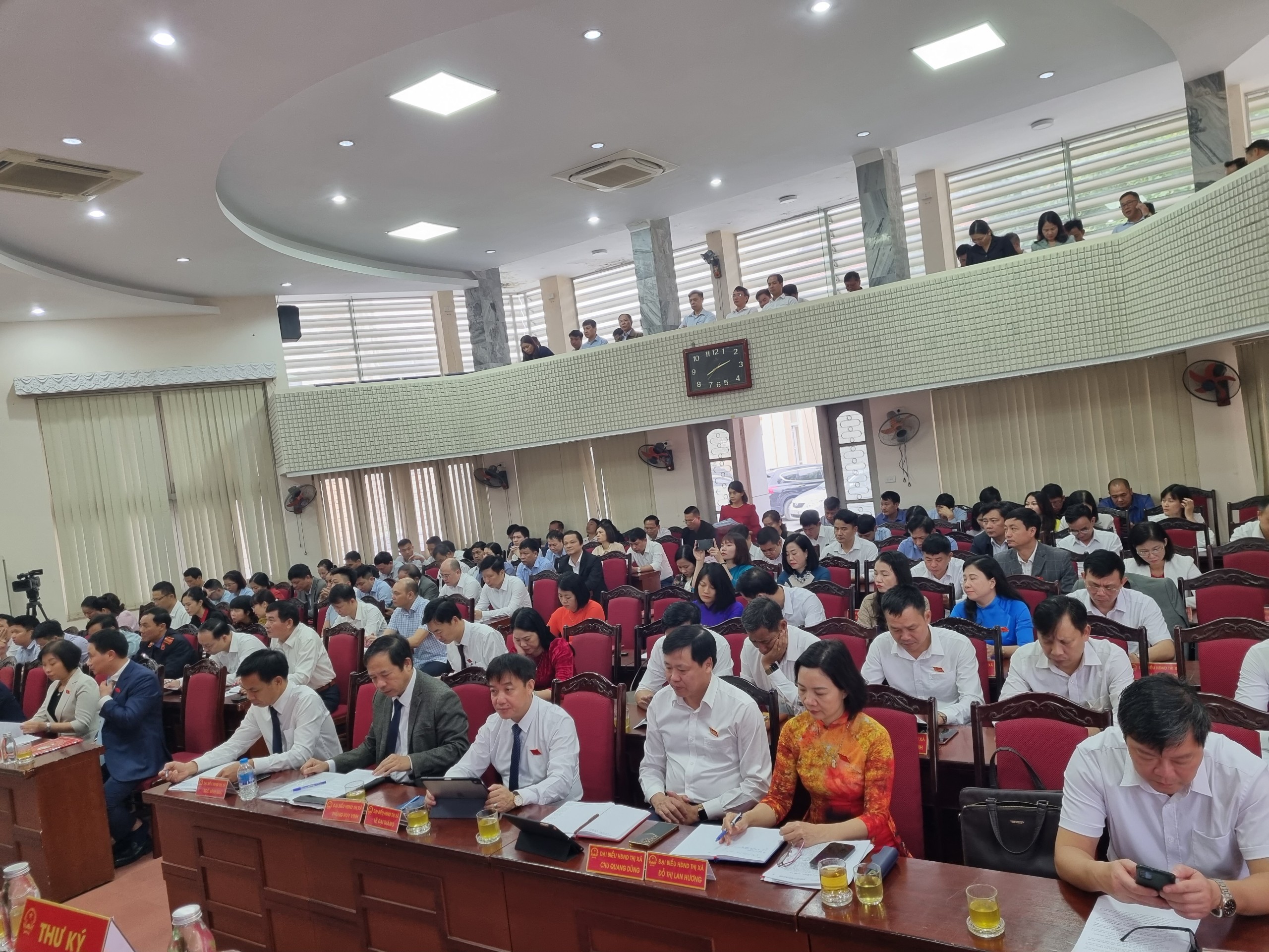 Năm 2023, Thường trực HĐND thị xã Sơn Tây đã thực hiện 23 cuộc giám sát, khảo sát chuyên đề - ảnh 1