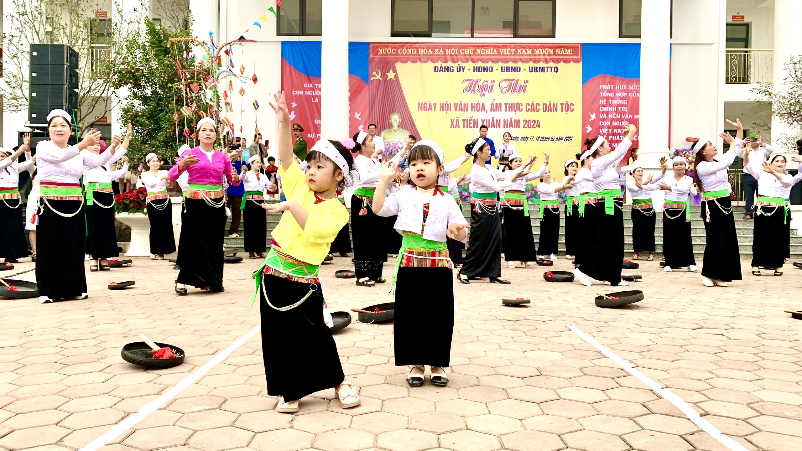 Độc đáo không gian văn hóa dân tộc Mường, xã Tiến Xuân, huyện Thạch Thất - ảnh 4