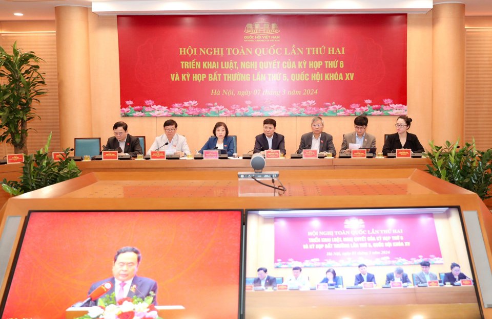 Tập trung phát triển mạnh nhà ở xã hội cho người thu nhập trung bình và thấp - ảnh 1