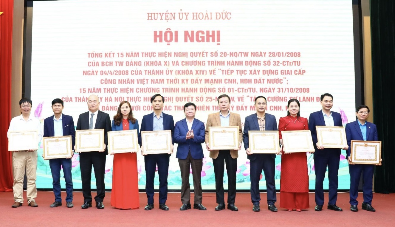 Hoài Đức có 12.429 sáng kiến kinh nghiệm có giá trị làm lợi 28,5 tỷ đồng - ảnh 2
