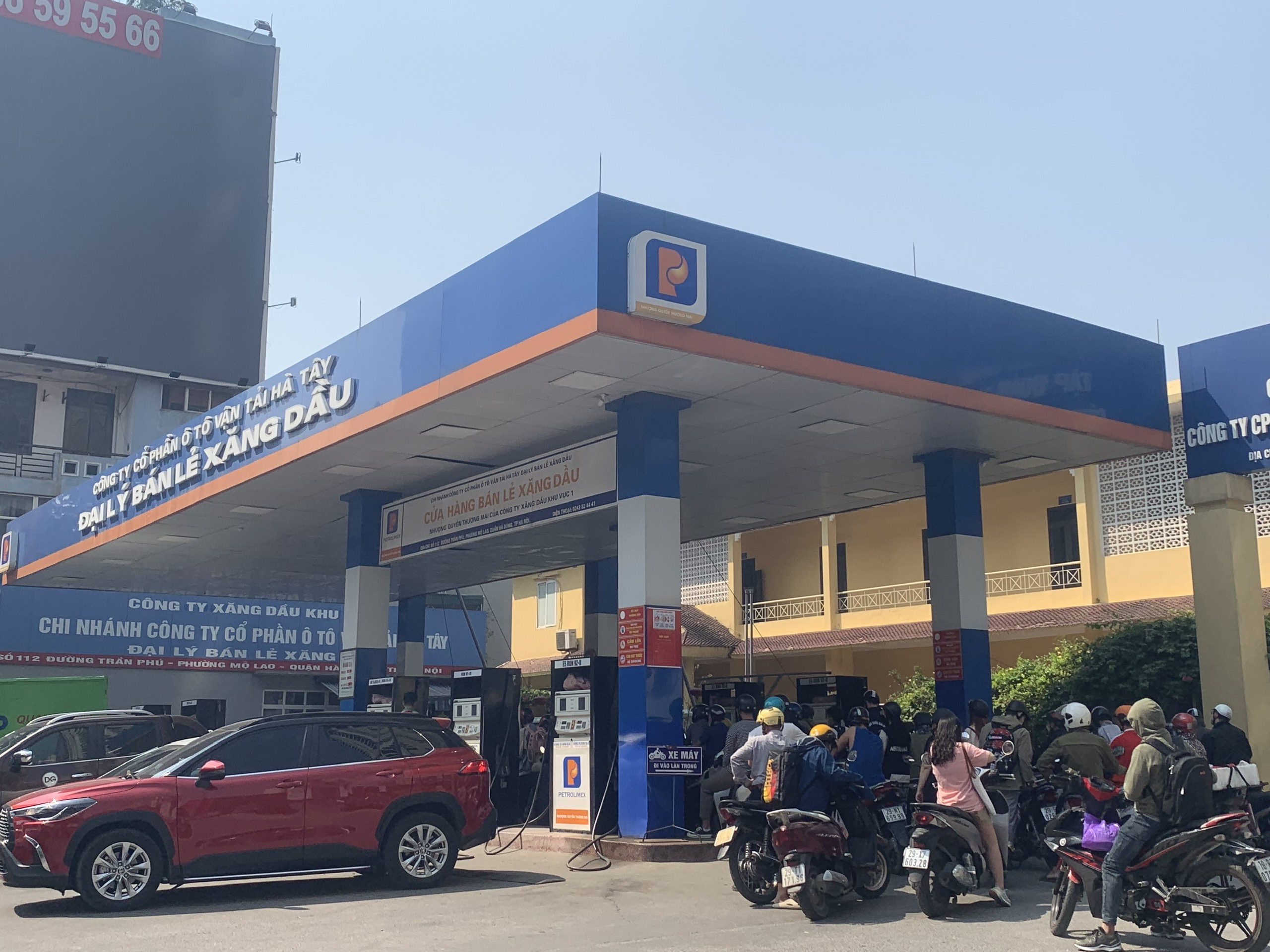 Bộ Công Thương đề xuất một số thay đổi về công thức và cơ chế giá xăng dầu - ảnh 1