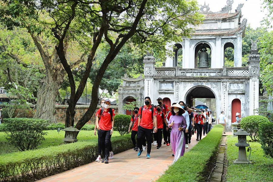 Tháng 5/2024 Hà Nội đón 496.500 lượt khách quốc tế, tăng 46,7%  - ảnh 1