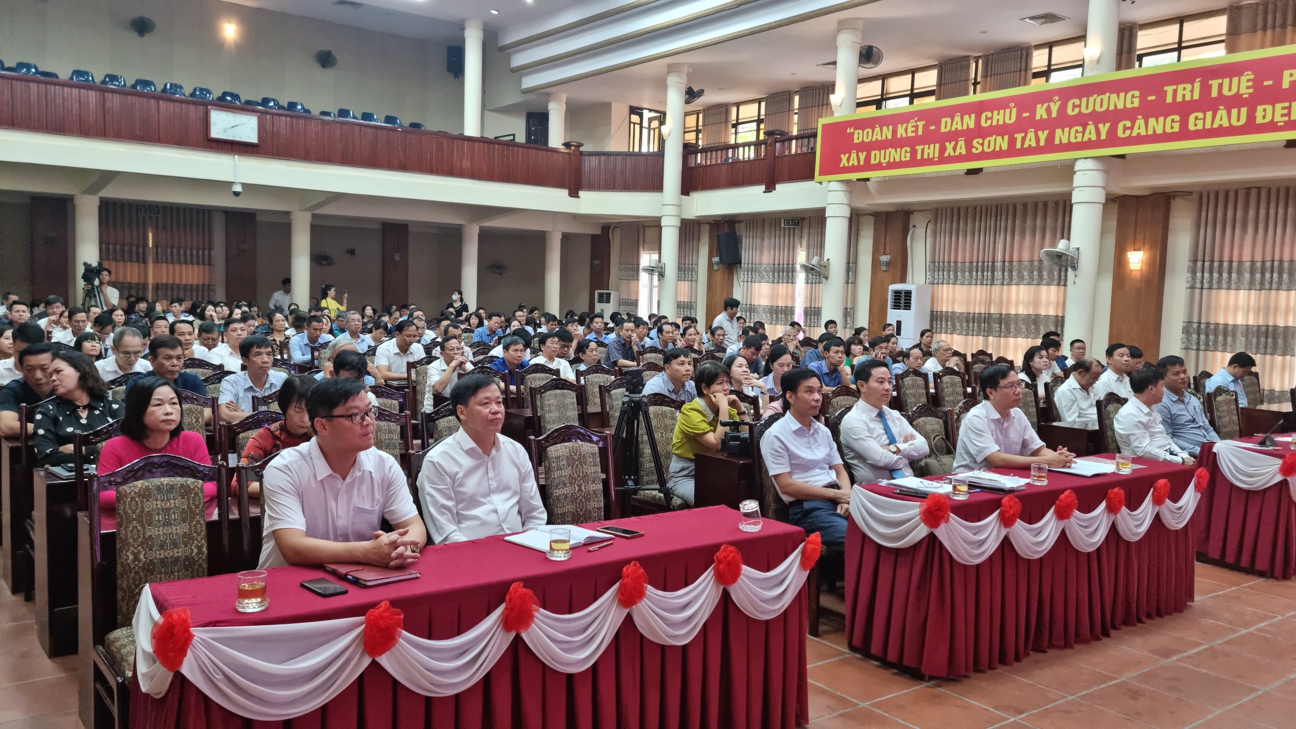 Sơn Tây: Nâng cao đời sống văn hóa, tạo động lực mới phát triển kinh tế du lịch - ảnh 1