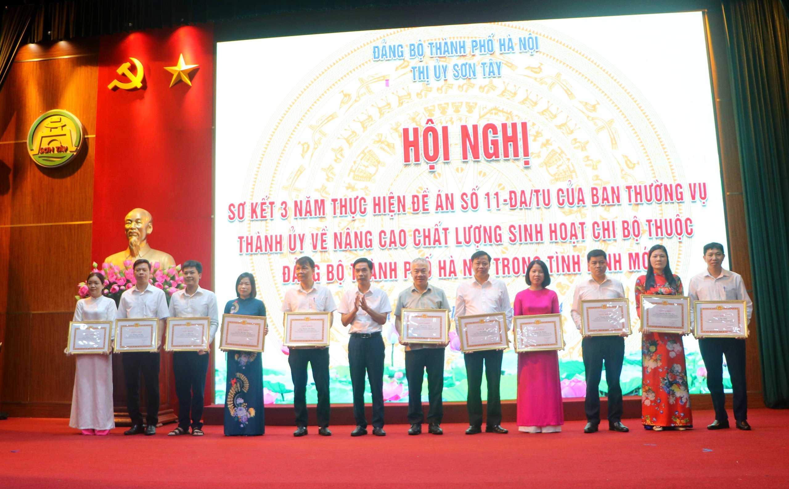 Sơn Tây: Nhiều bí thư chi bộ làm tốt việc điều hành, sinh hoạt chuyên đề - ảnh 2