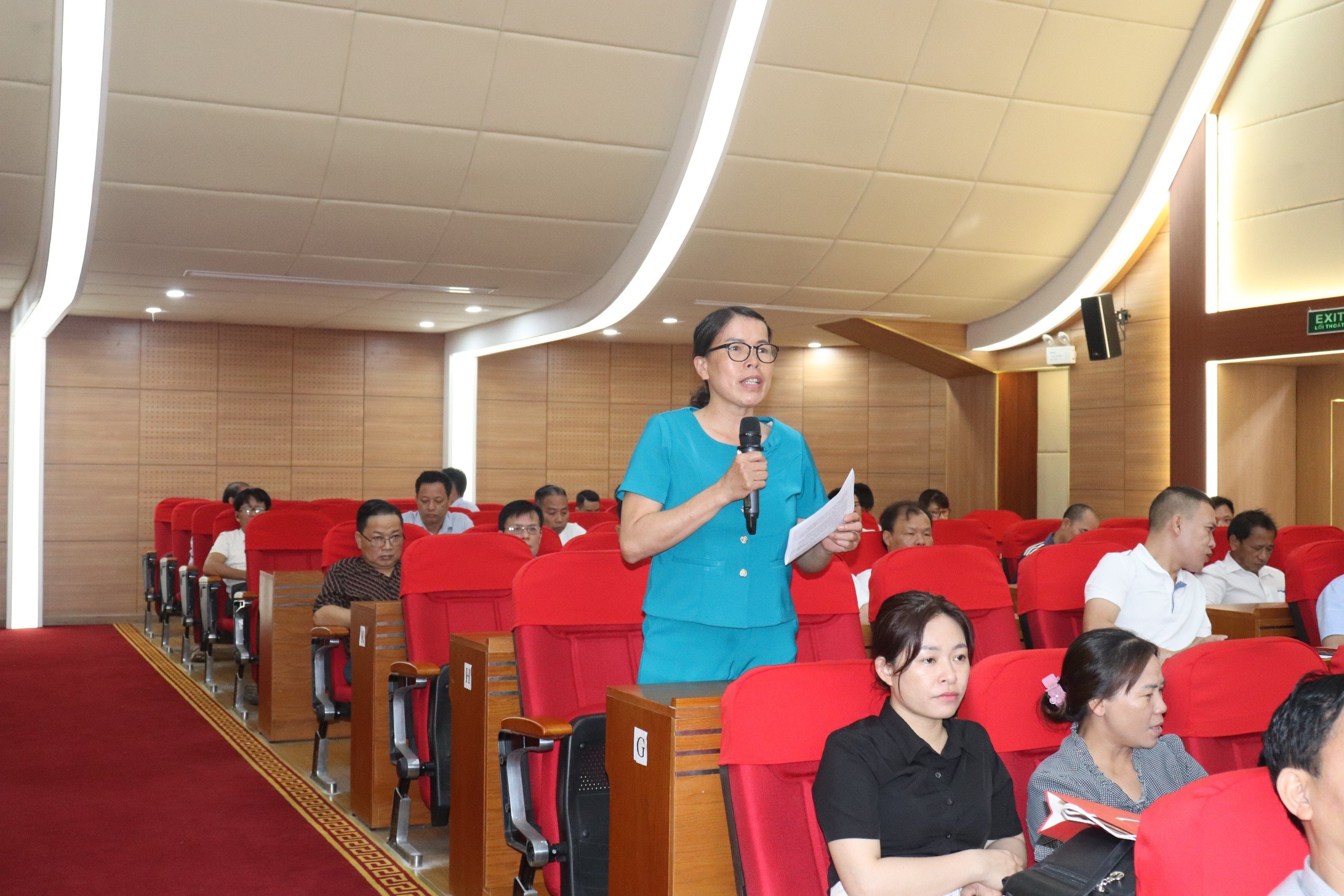 Cử tri huyện Gia Lâm kiến nghị thành phố giải quyết vấn đề ô nhiễm môi trường - ảnh 3