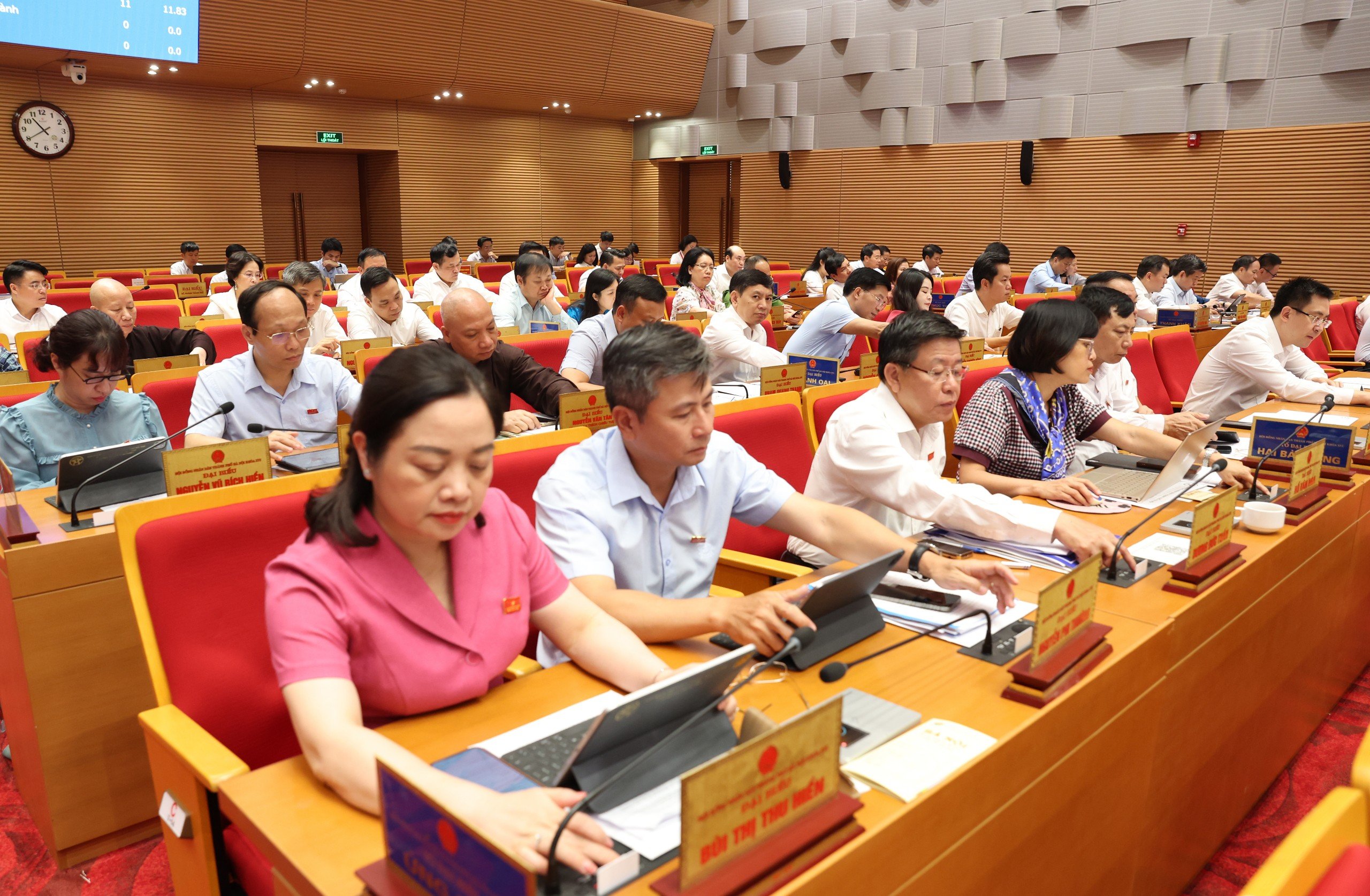 Hà Nội quy định về xét tặng Kỷ niệm chương “Vì sự nghiệp xây dựng Thủ đô” - ảnh 1