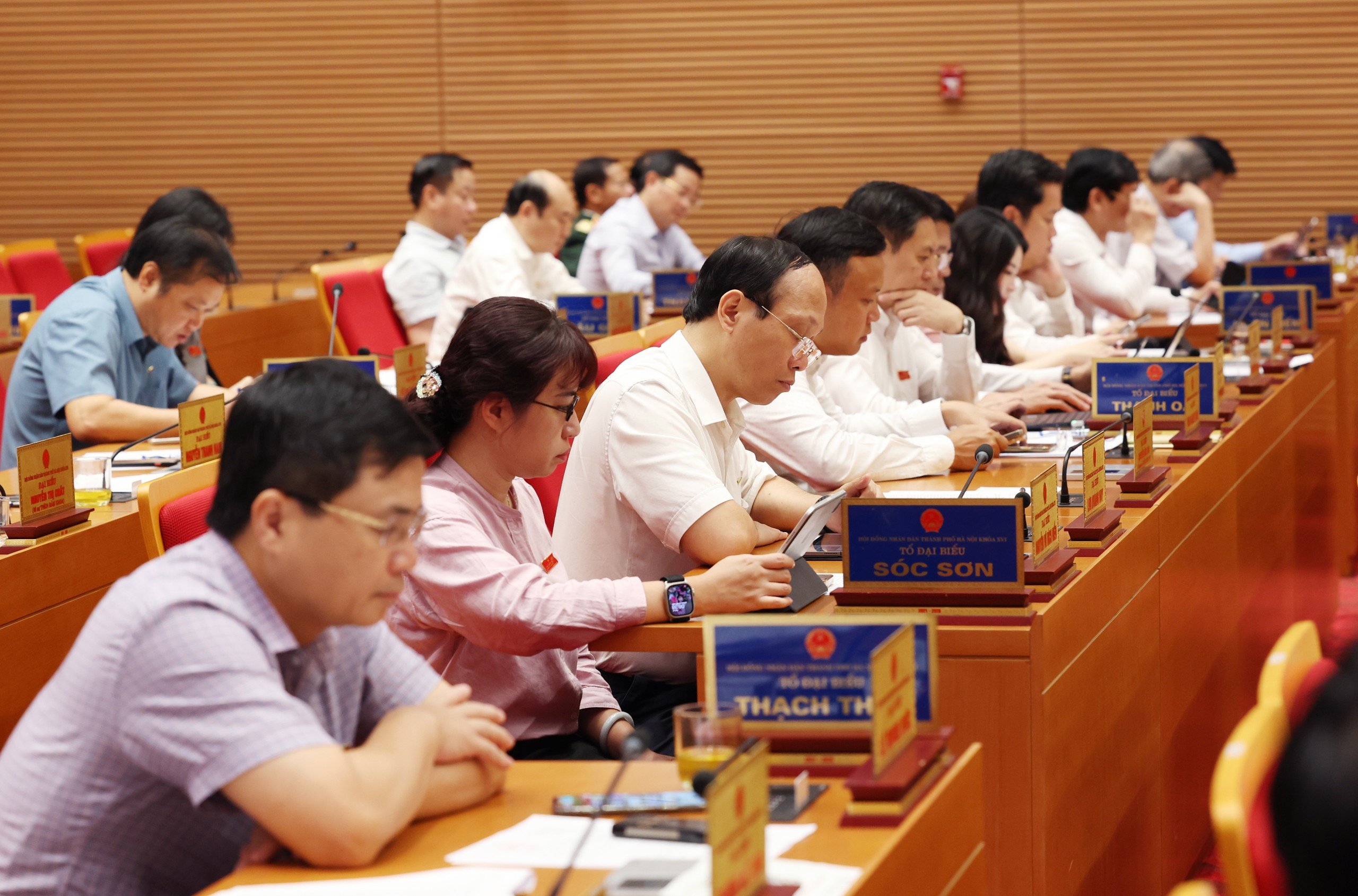 Tập trung triển khai Luật Thủ đô (sửa đổi) sớm phát huy hiệu quả đi vào cuộc sống - ảnh 3