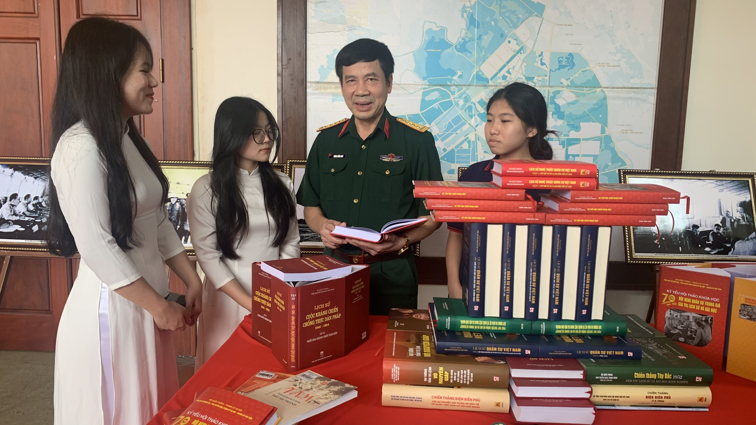 70 năm Hội nghị quân sự Trung Giã - Giá trị lịch sử và bài học - ảnh 8
