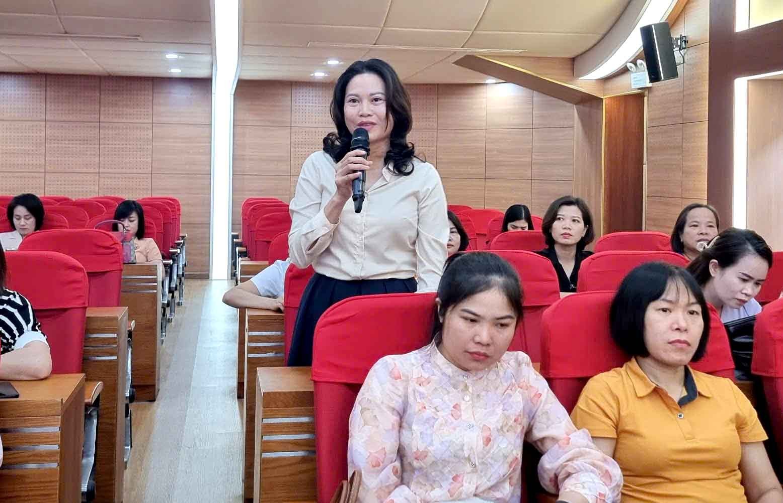 Hơn 200 người lao động được giải đáp về “An toàn lao động và chăm sóc sức khỏe cho người lao động“ - ảnh 9