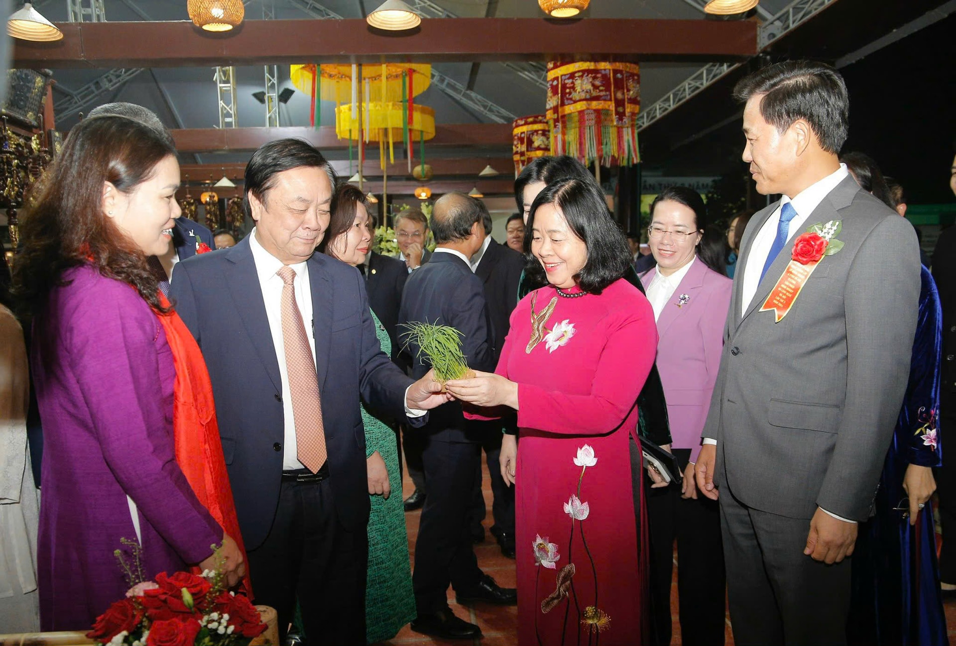 Sở Nông nghiệp và Phát triển nông thôn đón nhận Huân chương Lao động hạng Nhất - ảnh 3