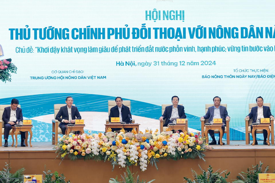Thủ tướng đối thoại với nông dân: Khơi dậy khát vọng làm giàu - ảnh 1