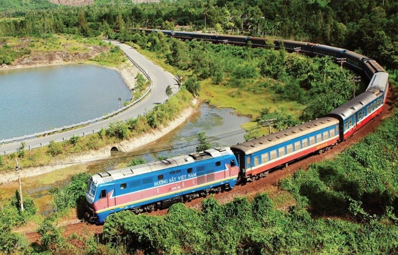 Thủ tướng chỉ đạo đẩy nhanh tiến độ dự án đường sắt Lào Cai - Hà Nội - Hải Phòng - ảnh 1