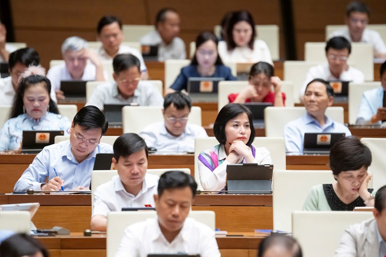 Đề nghị bổ sung quyền của nhà giáo được tham gia quản lý, điều hành doanh nghiệp công nghệ của cơ sở giáo dục đại học - ảnh 2