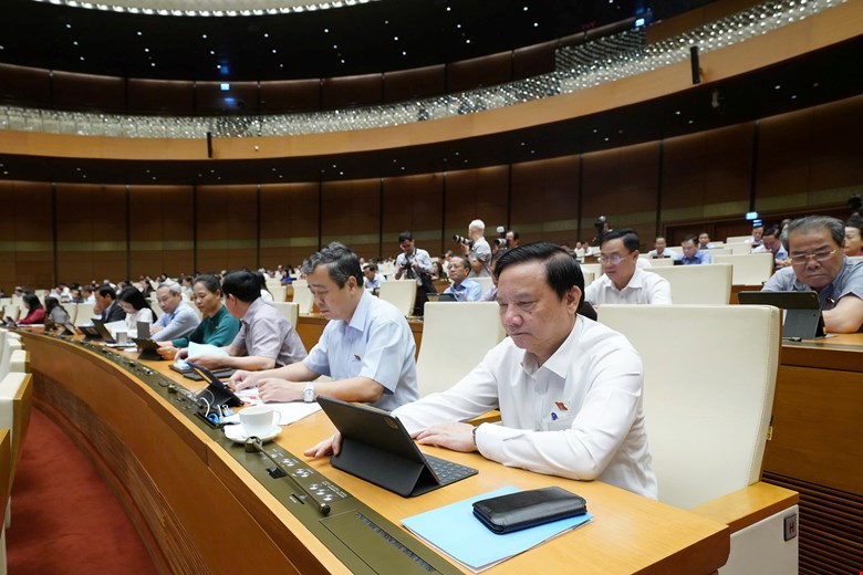 Đề nghị rà soát, nghiên cứu bổ sung quy định về tiêu chí chuyên gia, nhân tài - ảnh 4