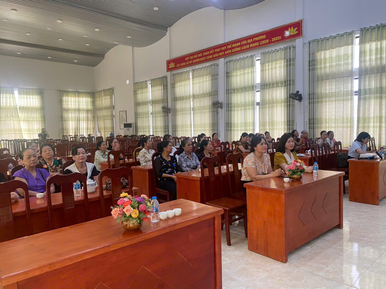 Tập huấn Nâng cao năng lực quản trị điều hành cho ban quản trị hợp tác xã tại huyện Mỹ Đức - ảnh 1
