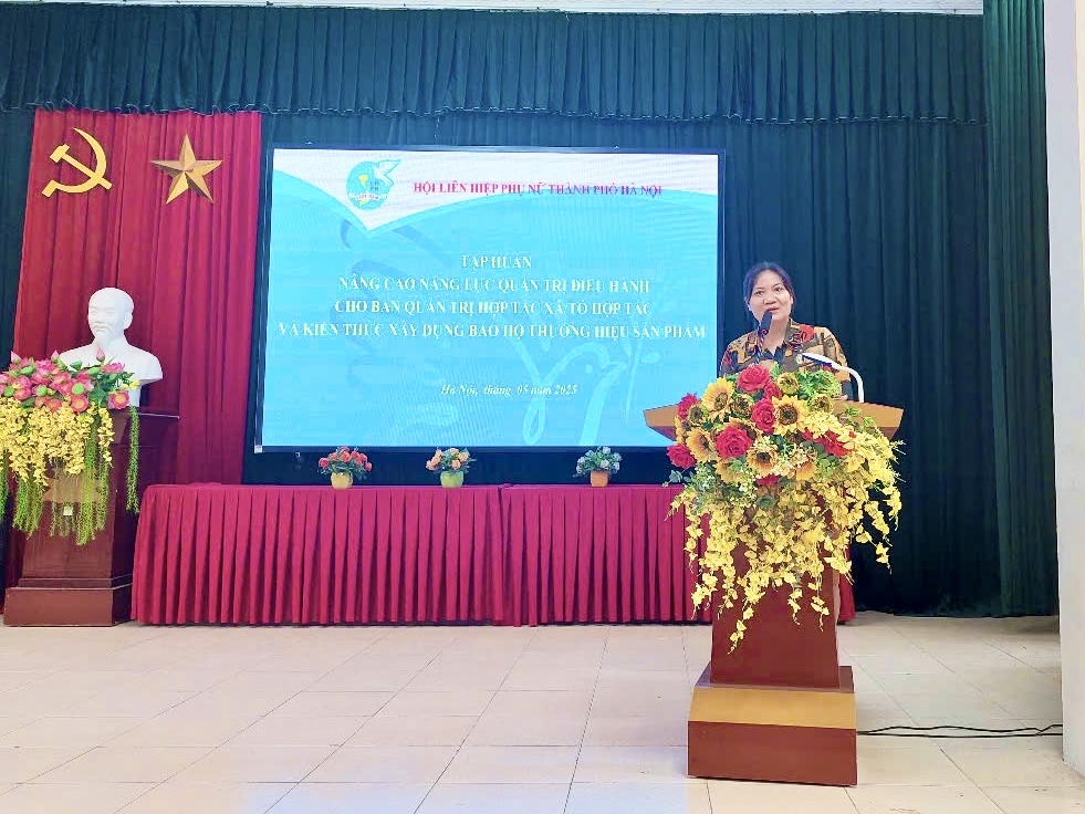 Bồi dưỡng kiến thức về xây dựng thương hiệu sản phẩm cho phụ nữ huyện Phúc Thọ - ảnh 2