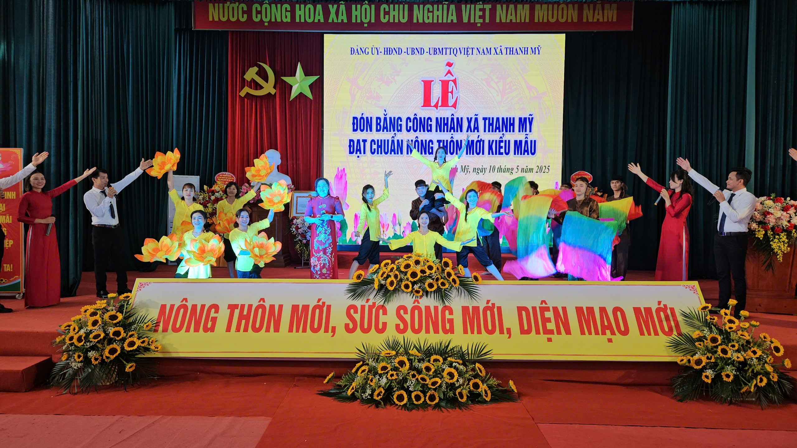 Xã Thanh Mỹ, thị xã Sơn Tây đón Bằng công nhận đạt chuẩn nông thôn mới kiểu mẫu - ảnh 8
