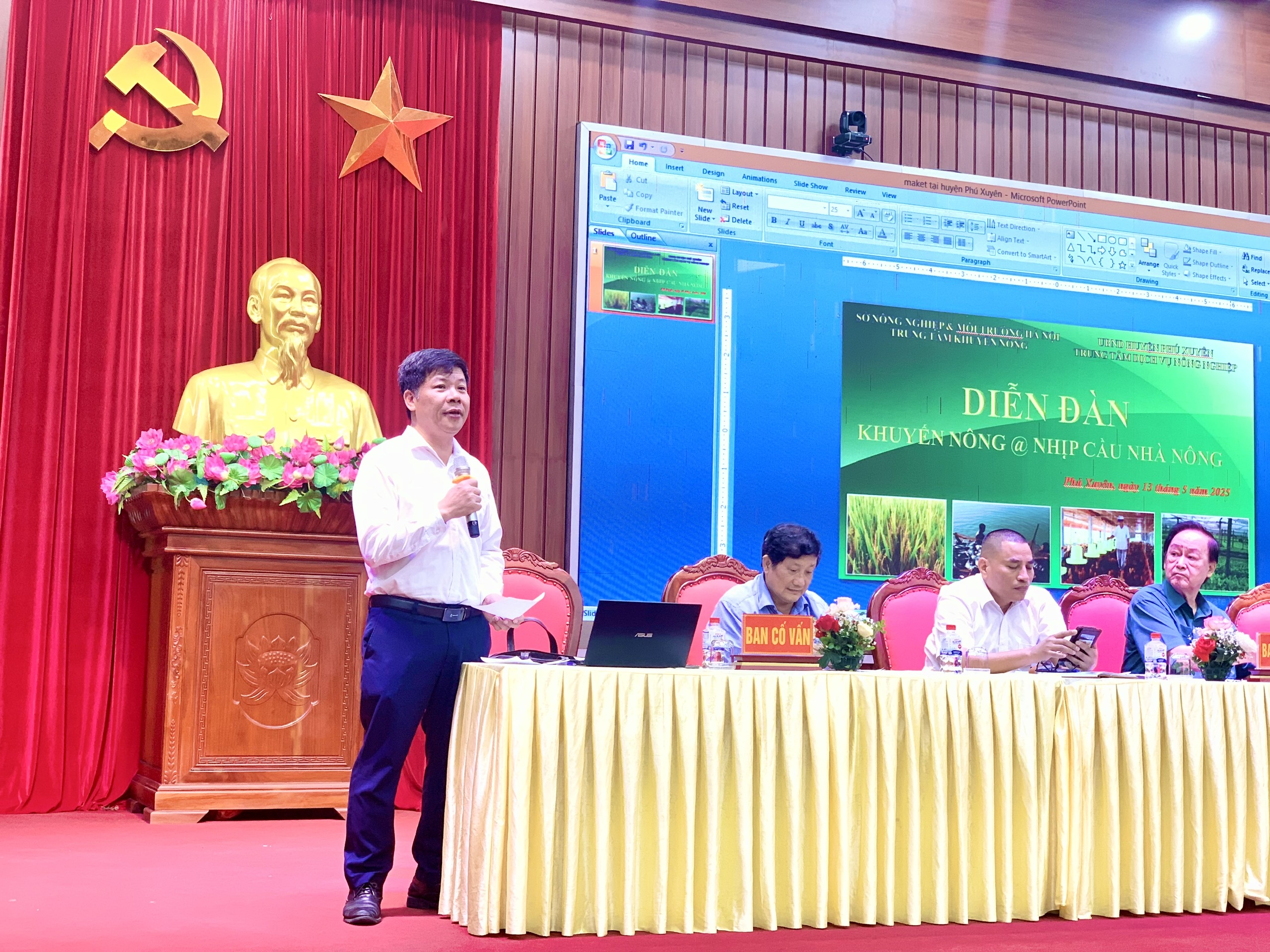 Diễn đàn Khuyến nông giúp nông dân Phú Xuyên trồng trọt, chăn nuôi tốt - ảnh 3