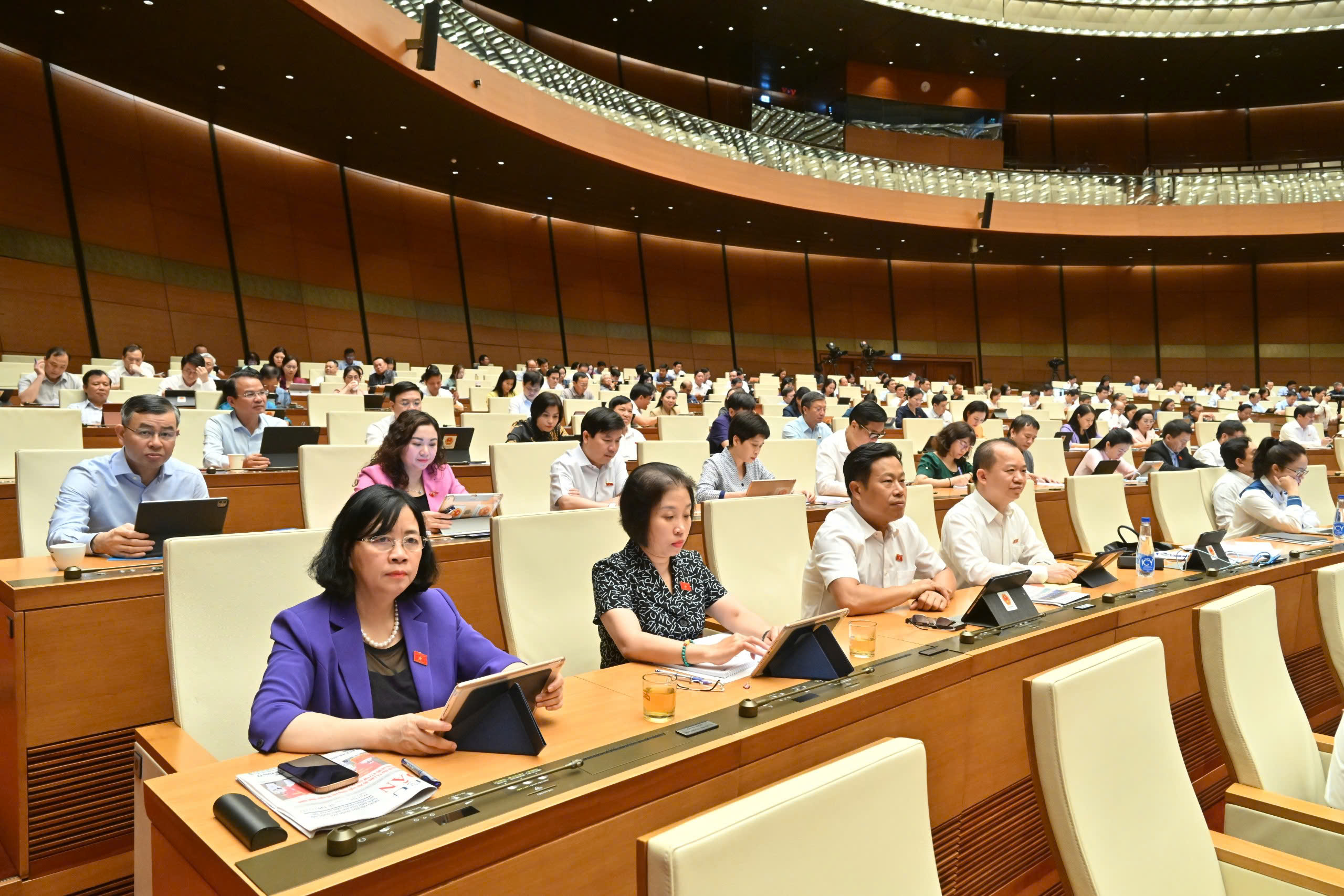 Biến những khát vọng trên nghị quyết thành “sức sống” mới cho nền kinh tế - ảnh 2