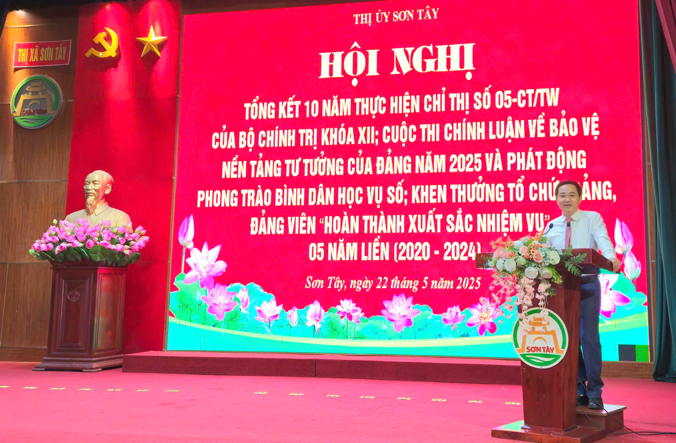 Sơn Tây phát động phong trào và ra mắt nền tảng “Bình dân học vụ số” - ảnh 2