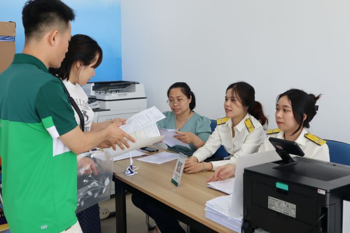 Mỗi ngày Hà Nội có trung bình 150-200 hồ sơ đăng ký kinh doanh - ảnh 3