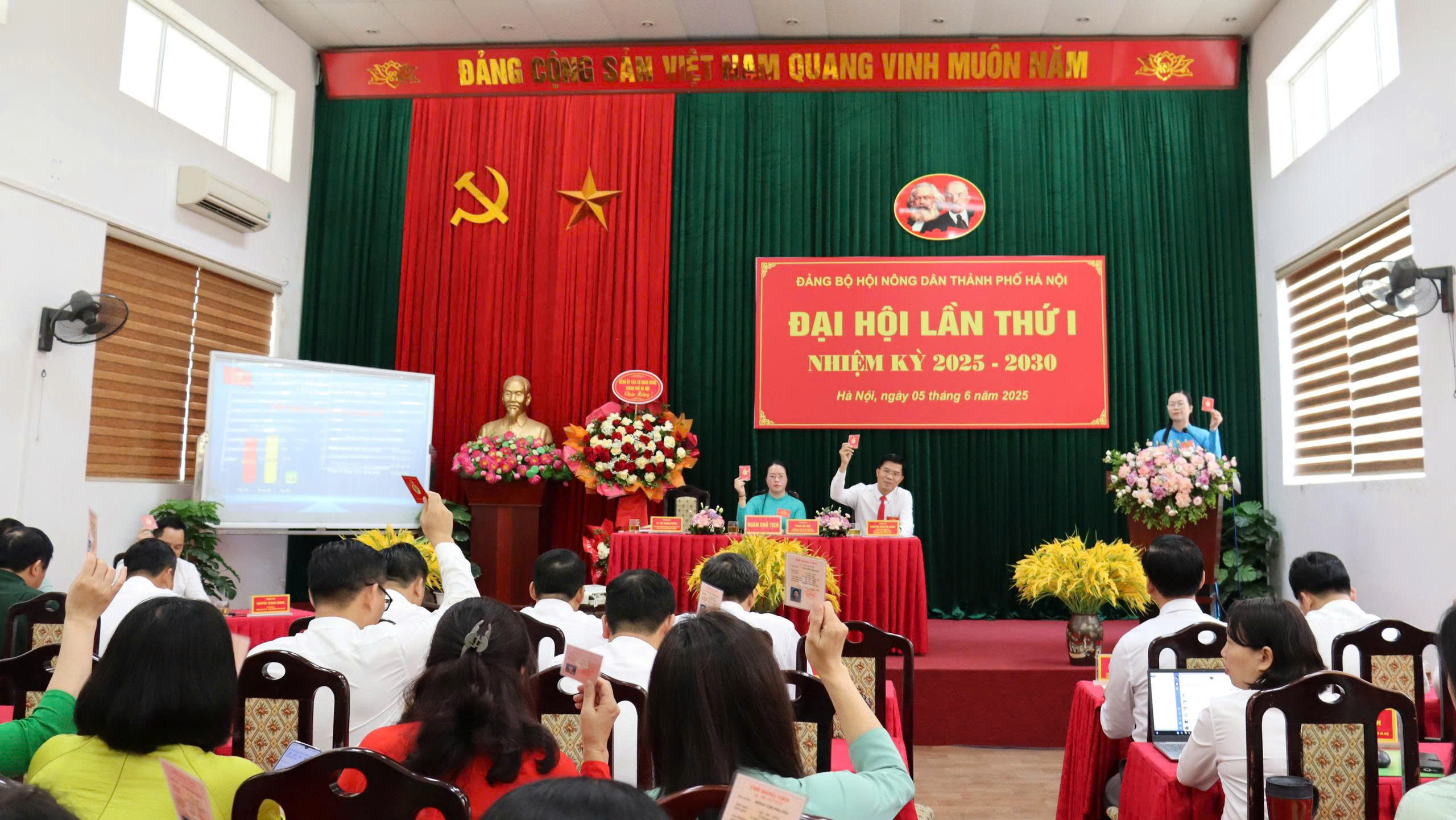 Đại hội lần thứ I, Đảng bộ Hội Nông dân thành phố Hà Nội thành công tốt đẹp - ảnh 4