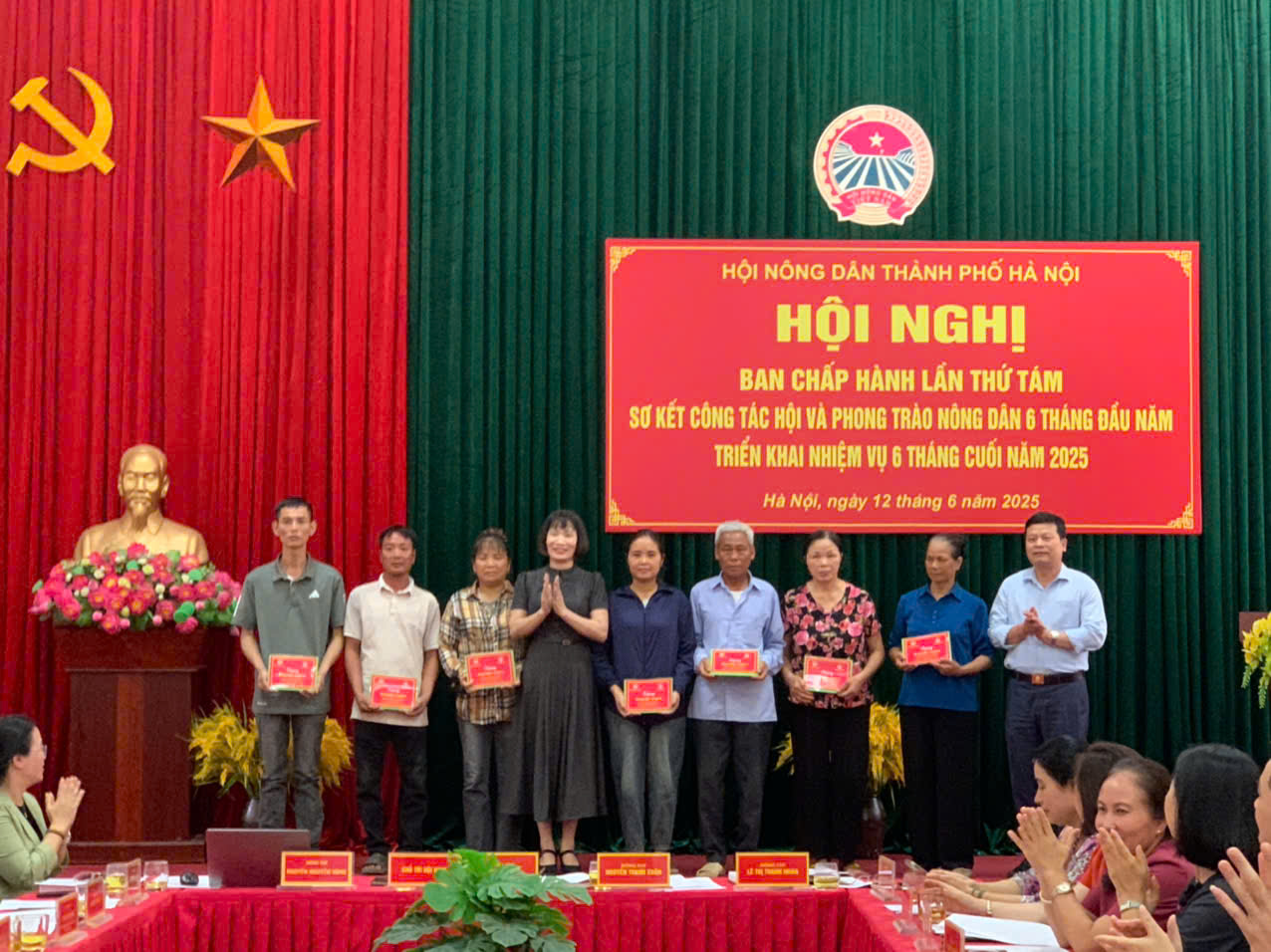 Hội Nông dân TP Hà Nội: Đồng hành cùng nông dân trong phát triển kinh tế - ảnh 4