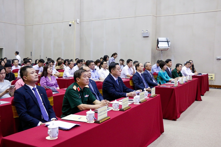 Phát động Giải thưởng toàn quốc về thông tin đối ngoại lần thứ XI năm 2025 - ảnh 1