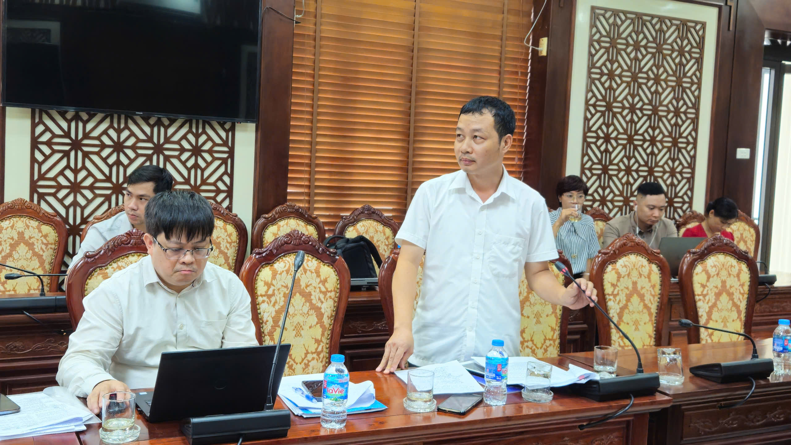 Sơn Tây: Nhiều kiến nghị về cơ sở vật chất, trụ sở, cán bộ để vận hành chính quyền xã mới - ảnh 6