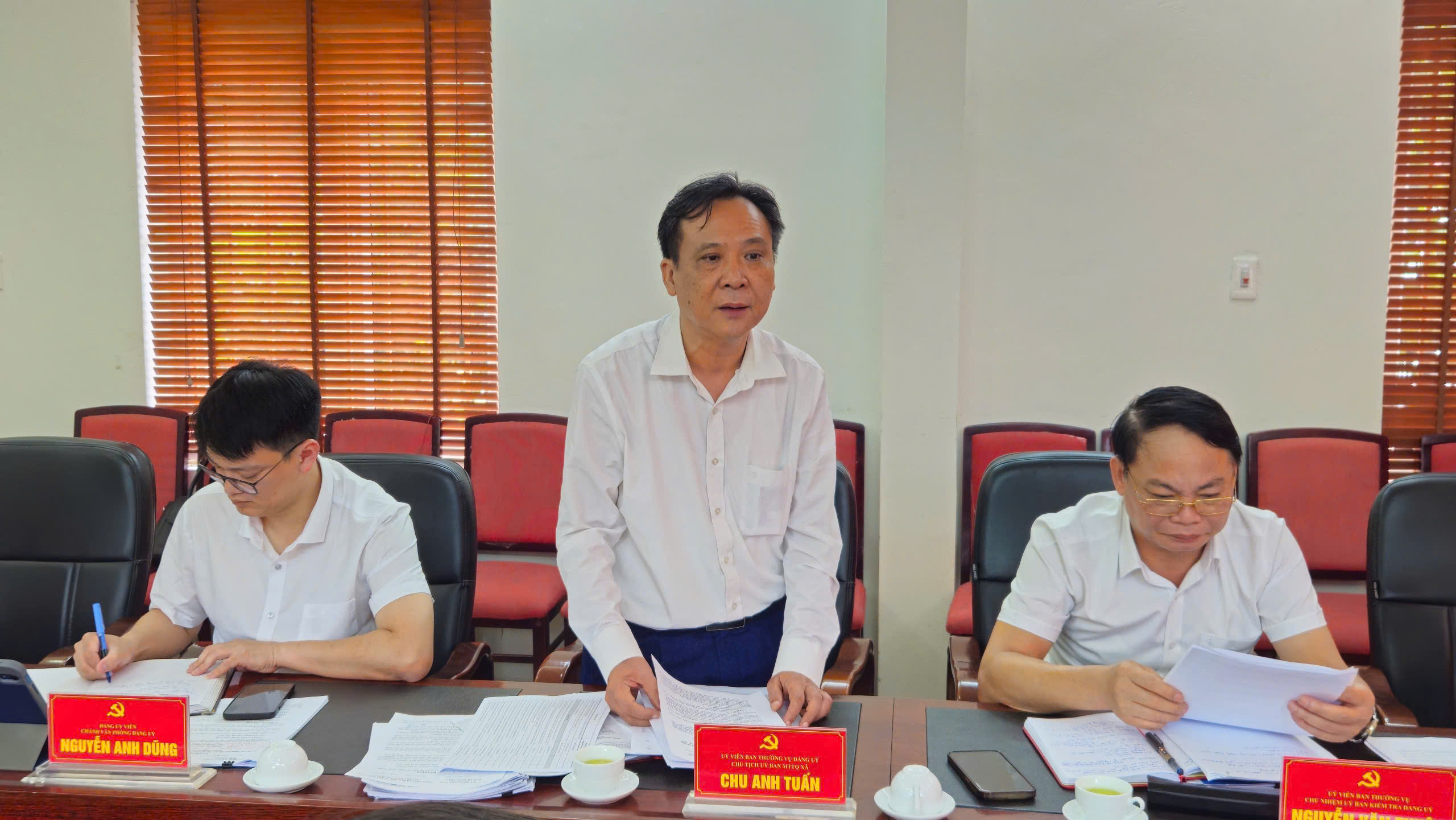 Hội nghị Ban Thường vụ, Ban Chấp hành Đảng bộ xã Bát Tràng mới vận hành thử nghiệm - ảnh 6