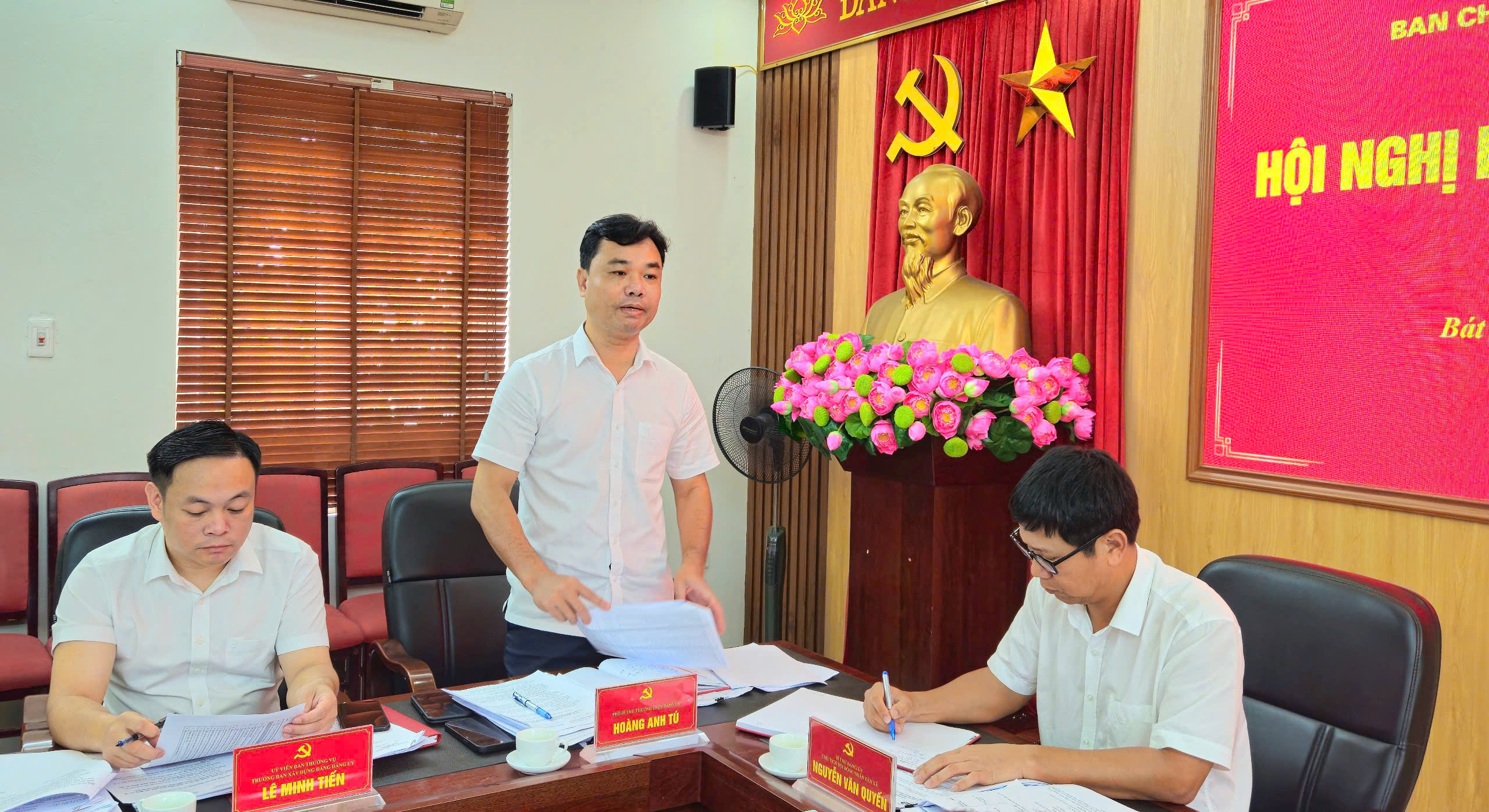 Hội nghị Ban Thường vụ, Ban Chấp hành Đảng bộ xã Bát Tràng mới vận hành thử nghiệm - ảnh 3