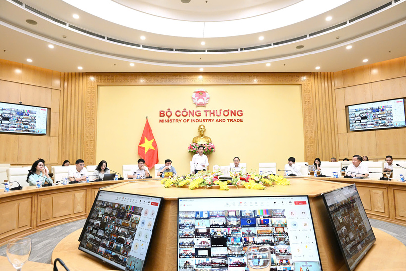 Bộ Công Thương tạo thuận lợi để chính quyền địa phương 2 cấp phục vụ người dân, doanh nghiệp - ảnh 2
