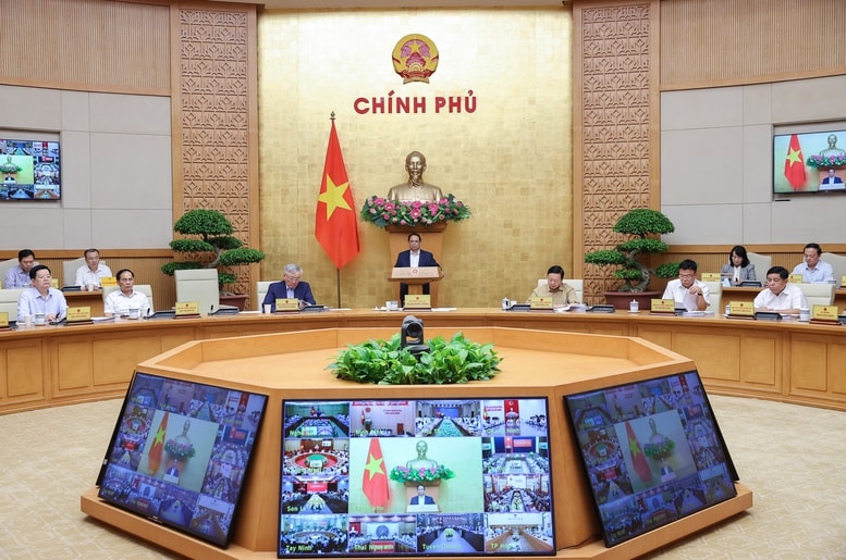 Hội nghị Chính phủ đầu tiên sau cuộc cách mạng có tính lịch sử “sắp xếp lại giang sơn“ - ảnh 2