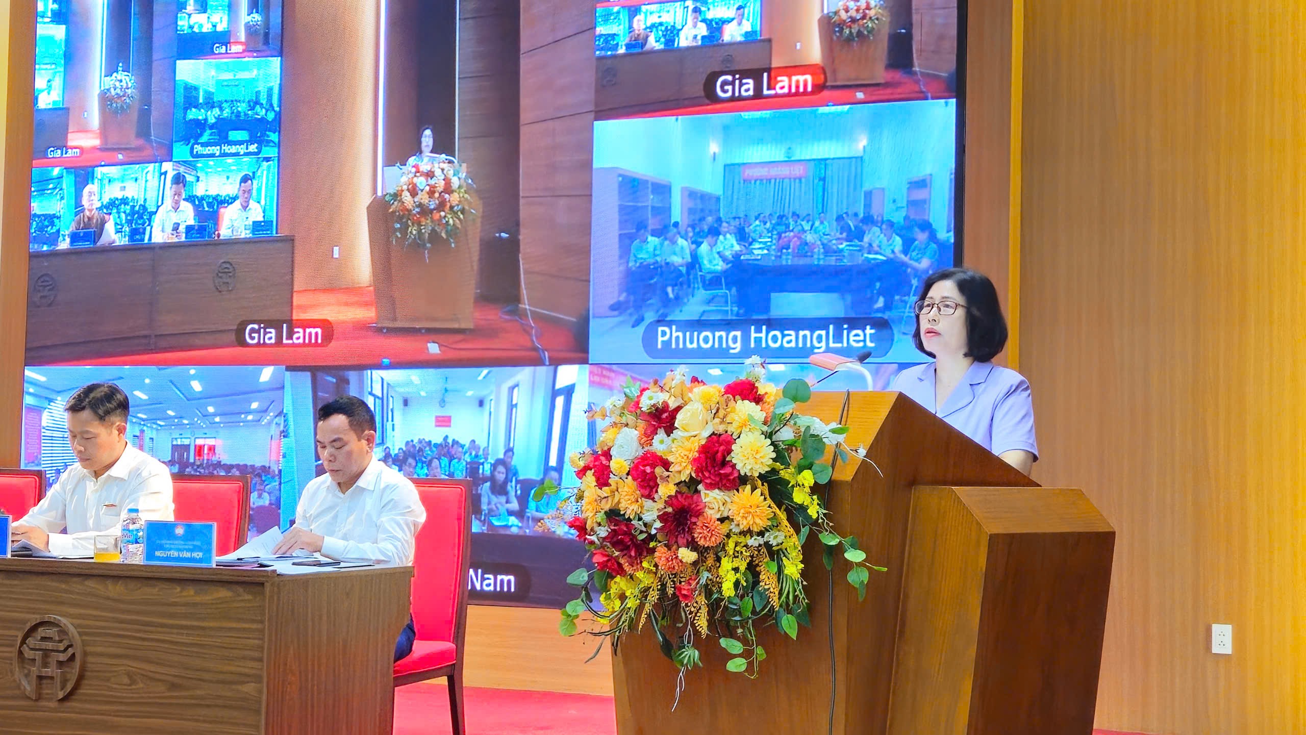 Đoàn đại biểu Quốc hội thành phố Hà Nội tiếp xúc cử tri tại 11 xã, phường mới - ảnh 5