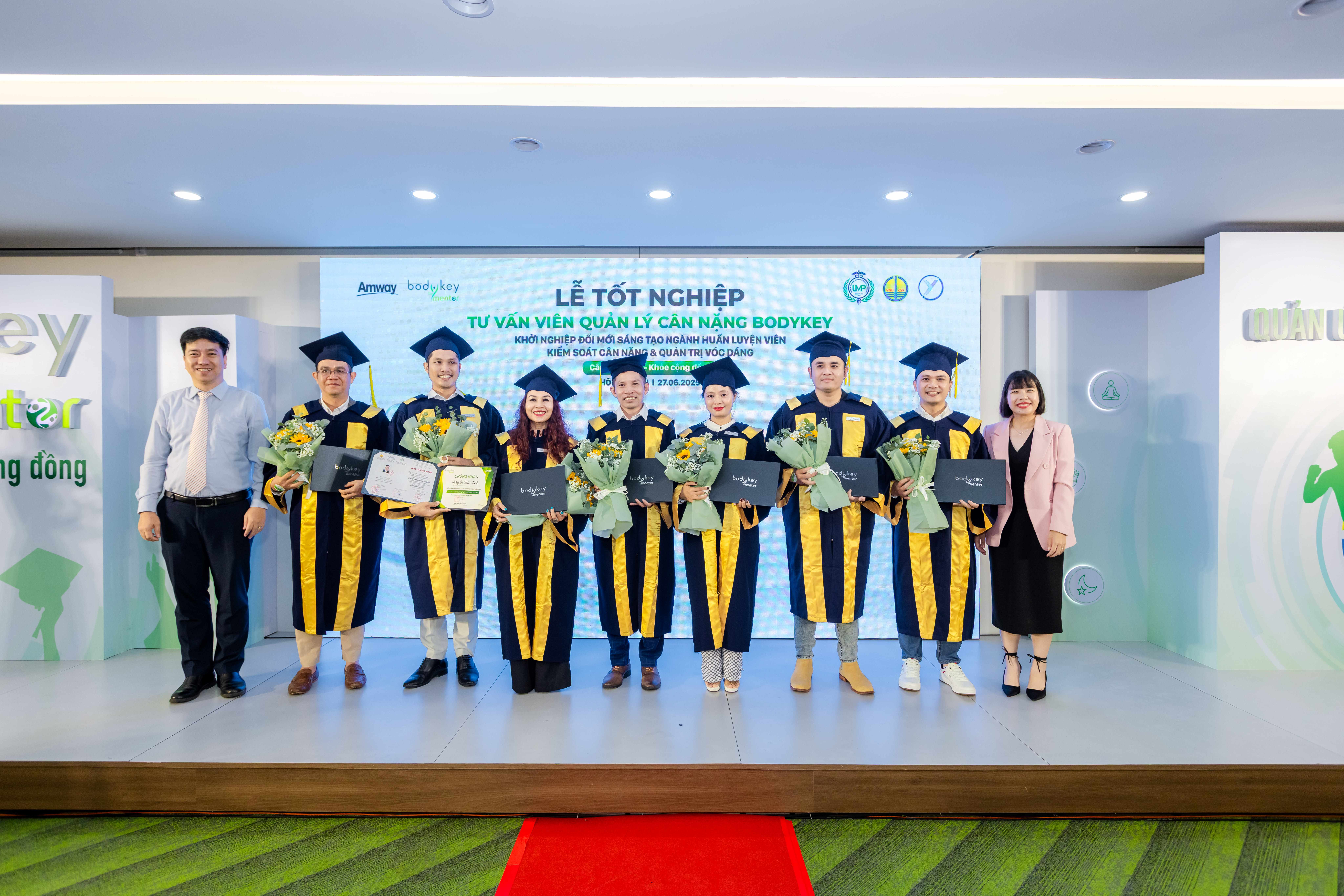 185 nhà phân phối Amway hoàn tất khoá học đào tạo tư vấn viên quản lý cân nặng - ảnh 2